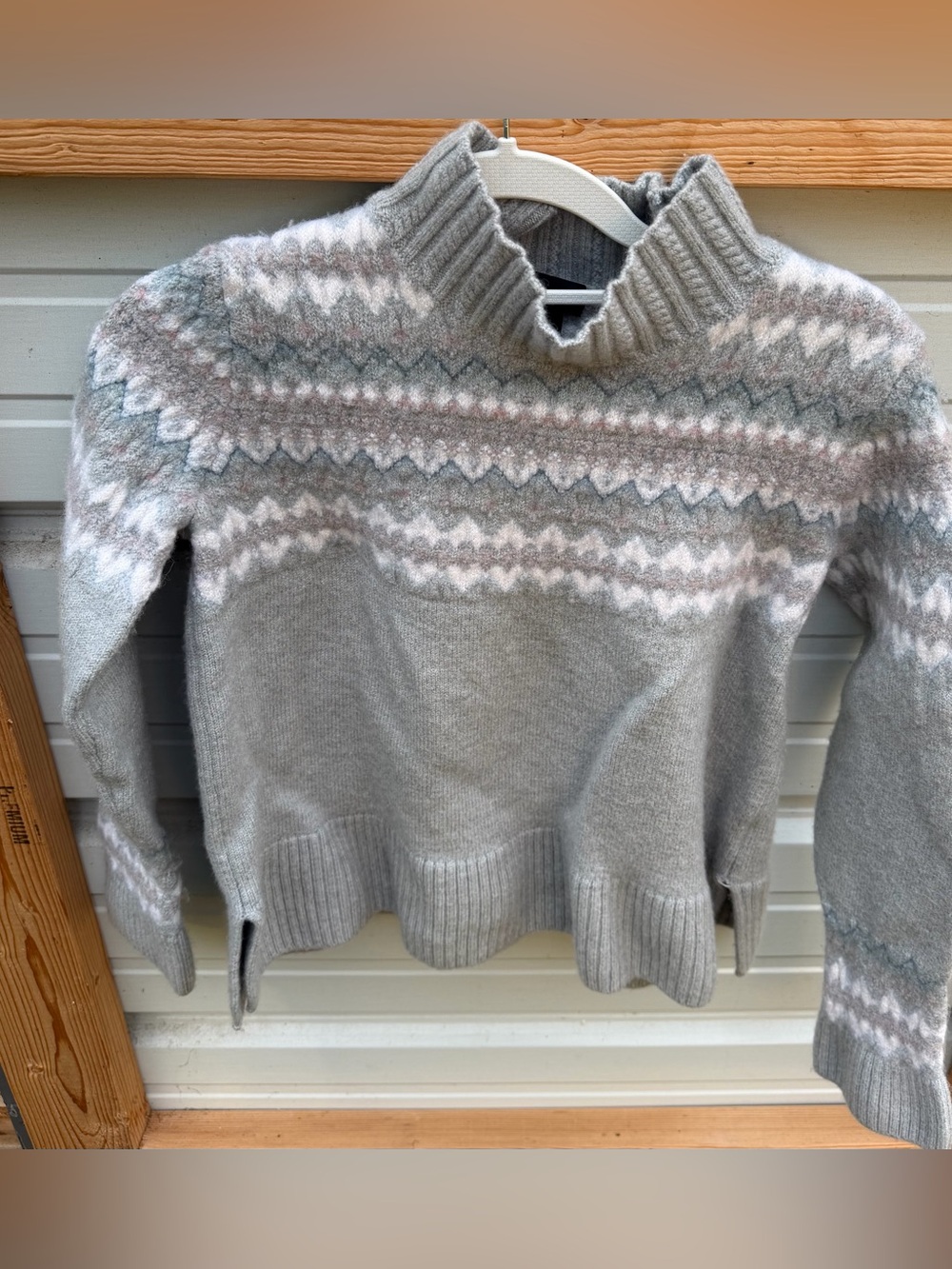 Club Monaco Girls XL Gray Fair Isle Mock Neck Sweater – Soft Cozy Winter Wool